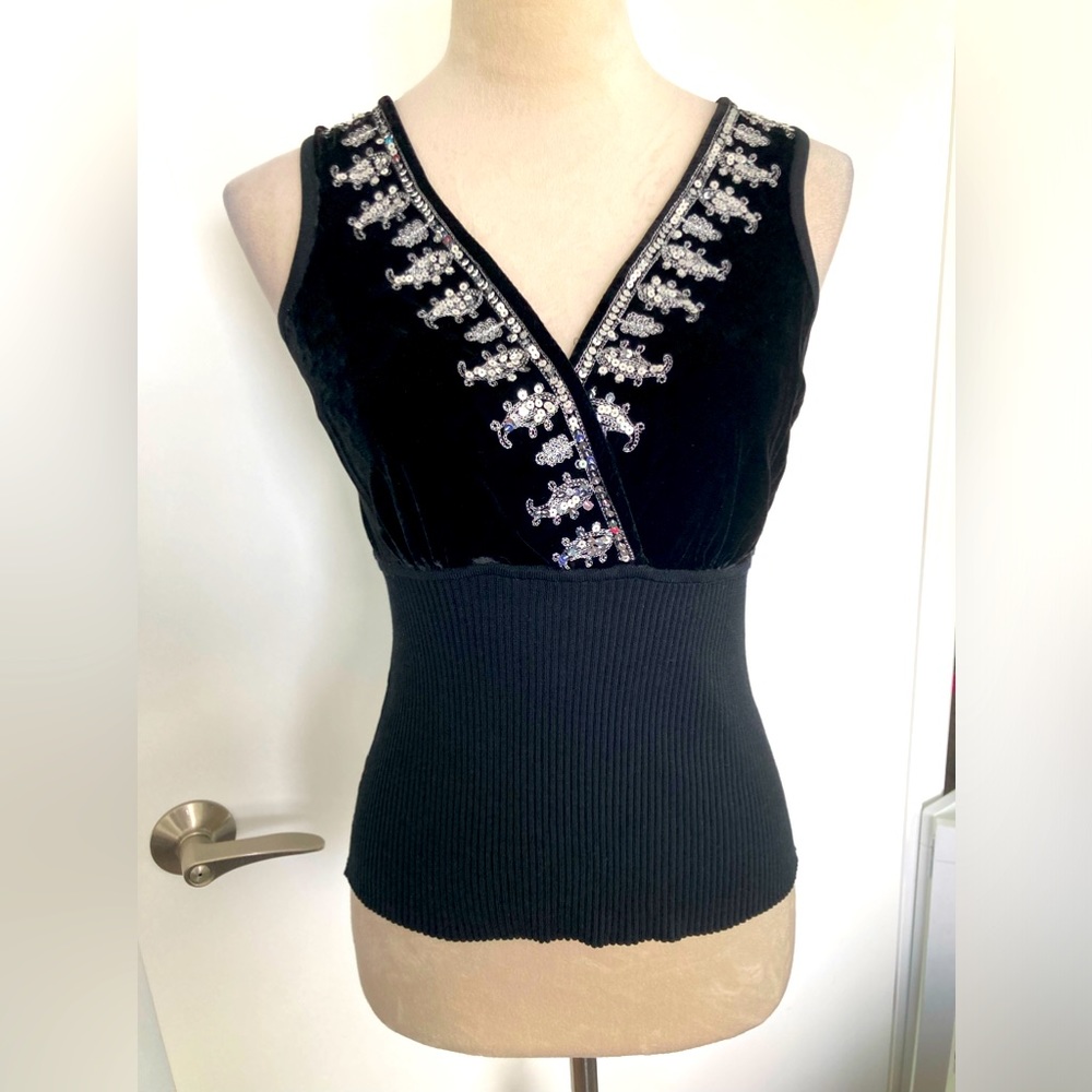 NWT Traci M top
